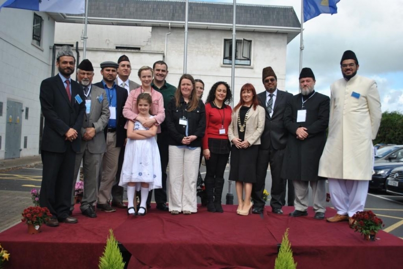 Deputy Mayor Liona O'Toole representing South Dublin County Council at the 13th Annual Convention of the Ahmadiyya Muslim Association of Ireland