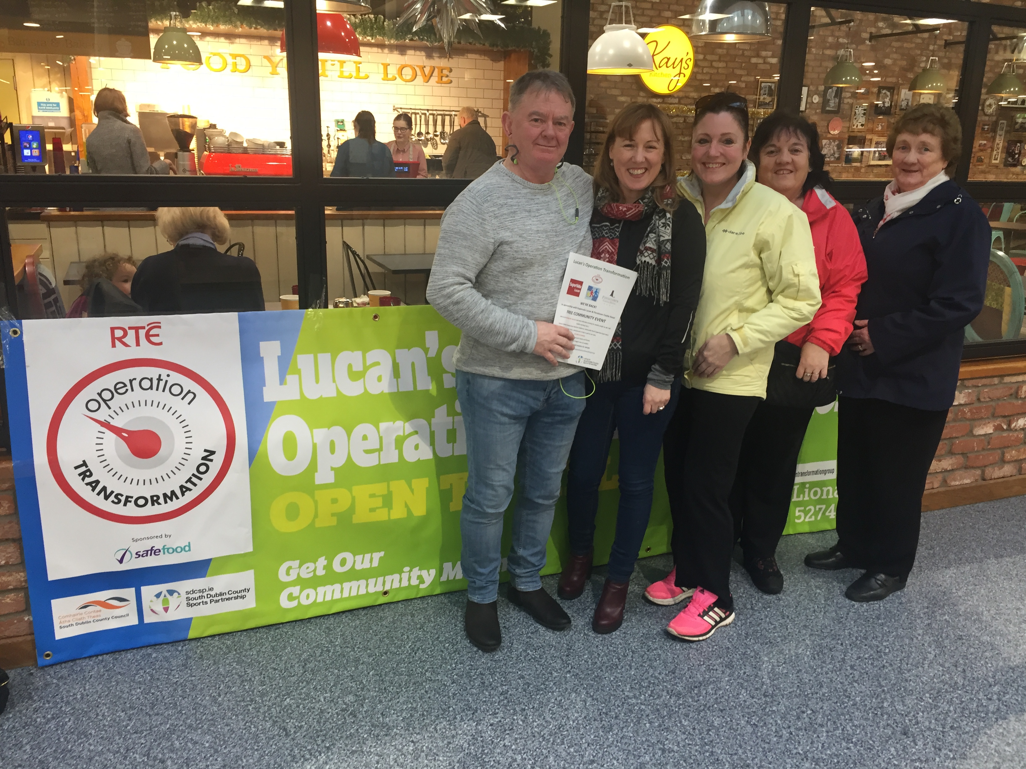 Cllr. Liona O'Toole at Lucan Operation Transformation registration