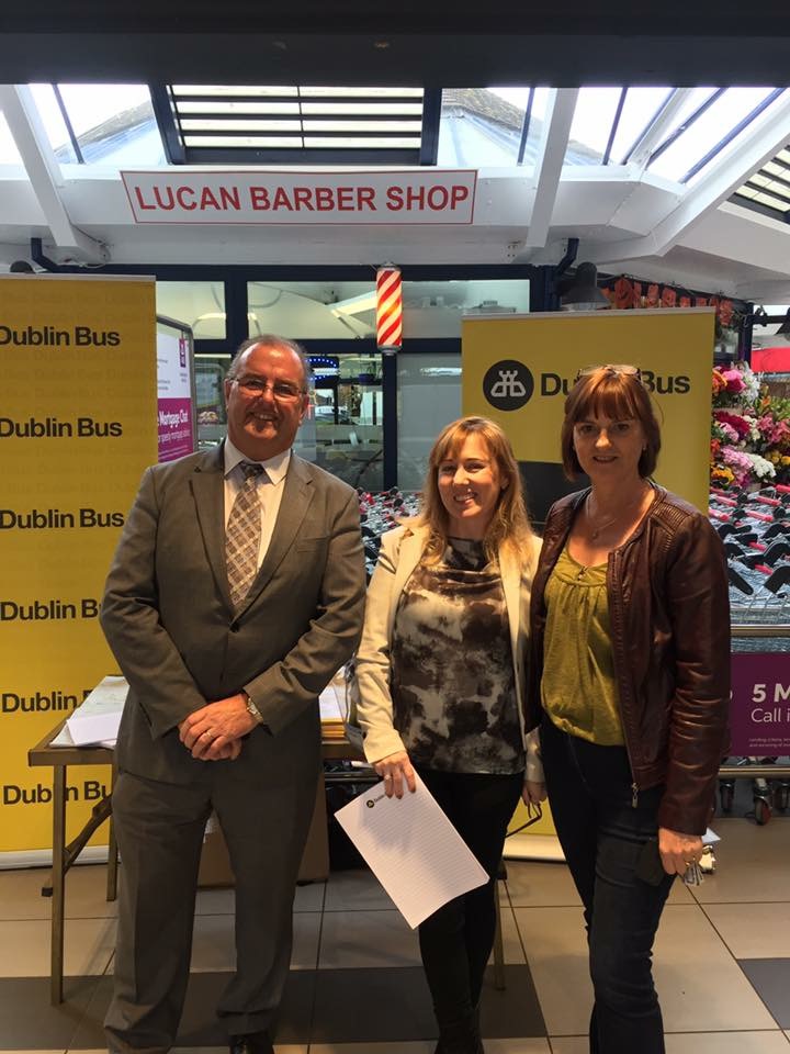 Cllr. Liona O'Toole with Dublin Bus area Manager and Lucan resident at Dublin Bus Road show in Lucan Shopping Centre